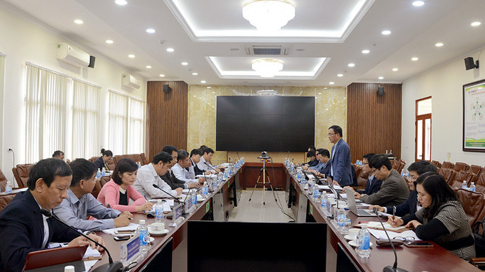 Đảng ủy EVN làm việc với Đảng ủy EVNNPT về công tác chuẩn bị Đại hội Đảng các cấp tiến tới Đại hội Đảng bộ EVNNPT lần thứ III nhiệm kỳ 2020-2025. Ảnh: EVNNPT. Đảng ủy EVN làm việc với Đảng ủy EVNNPT về công tác chuẩn bị Đại hội Đảng các cấp tiến tới Đại hội Đảng bộ EVNNPT lần thứ III nhiệm kỳ 2020-2025. Ảnh: EVNNPT.