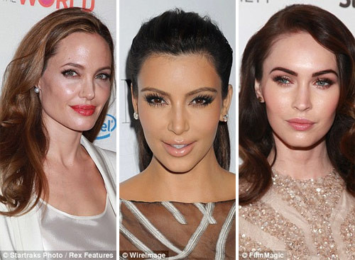 Kiểu 3: Đường nét nghệ thuật Theo lời một chủ tiệm salon thì đôi lông mày của Angelina Jolie, Kim Kardashian và Megan Fox được nhiều người mong muốn nhất. Đặc điểm của kiểu lông mày này là độ dày vừa phải, đường nét giúp nâng và mở rộng đôi mắt, gương mặt. Và đặc biệt nó phù hợp với bất kì hình dạng gương mặt hay độ tuổi nào. Xem thêm: Điểm danh những chiếc "cằm mới" của Sao Việt. Kiểu 3: Đường nét nghệ thuật Theo lời một chủ tiệm salon thì đôi lông mày của Angelina Jolie, Kim Kardashian và Megan Fox được nhiều người mong muốn nhất. Đặc điểm của kiểu lông mày này là độ dày vừa phải, đường nét giúp nâng và mở rộng đôi mắt, gương mặt. Và đặc biệt nó phù hợp với bất kì hình dạng gương mặt hay độ tuổi nào. Xem thêm: Điểm danh những chiếc "cằm mới" của Sao Việt.