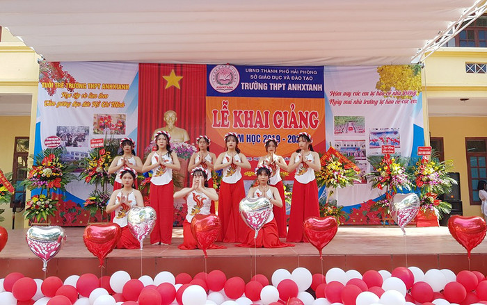 Sở Giáo dục và Đào tạo Hải Phòng yêu cầu các trường kiểm điểm trách nhiệm trong việc tuyển sinh vượt chỉ tiêu được giao (Ảnh: CTV) Sở Giáo dục và Đào tạo Hải Phòng yêu cầu các trường kiểm điểm trách nhiệm trong việc tuyển sinh vượt chỉ tiêu được giao (Ảnh: CTV)