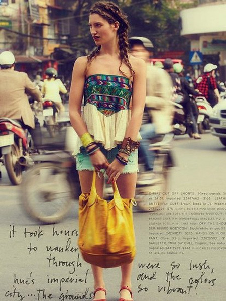 Phố đông thì mặc phố đông, em xinh em đứng một mình - em càng xinh. (Ảnh: tiin) Xem thêm: Mix đồ cho quý cô công sở/ Diện sơ mi đẹp như Thanh Hằng. Phố đông thì mặc phố đông, em xinh em đứng một mình - em càng xinh. (Ảnh: tiin) Xem thêm: Mix đồ cho quý cô công sở/ Diện sơ mi đẹp như Thanh Hằng.