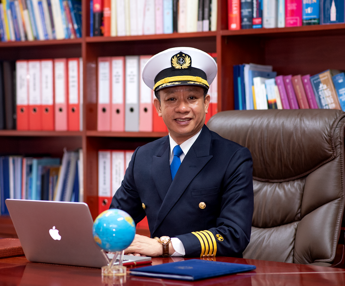 Phó giáo sư, Tiến sĩ Phạm Xuân Dương, Hiệu trưởng Trường Đại học Hàng hải Việt Nam Phó giáo sư, Tiến sĩ Phạm Xuân Dương, Hiệu trưởng Trường Đại học Hàng hải Việt Nam