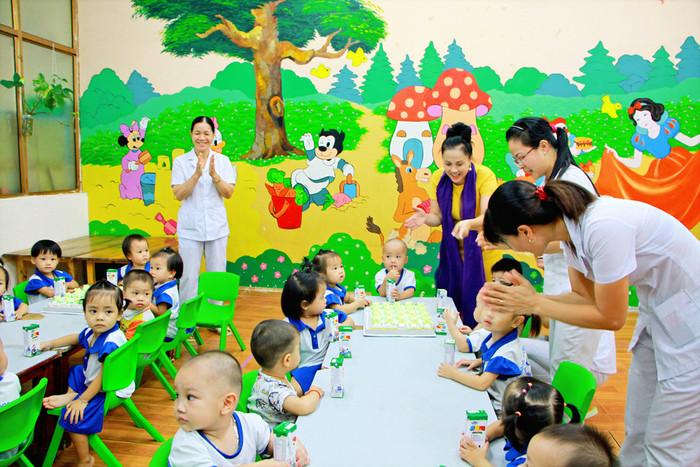 Hải Phòng sẽ hỗ trợ lao động hợp đồng vị trí nấu ăn tại các trường mầm non công lập (Ảnh: Lã Tiến) Hải Phòng sẽ hỗ trợ lao động hợp đồng vị trí nấu ăn tại các trường mầm non công lập (Ảnh: Lã Tiến)