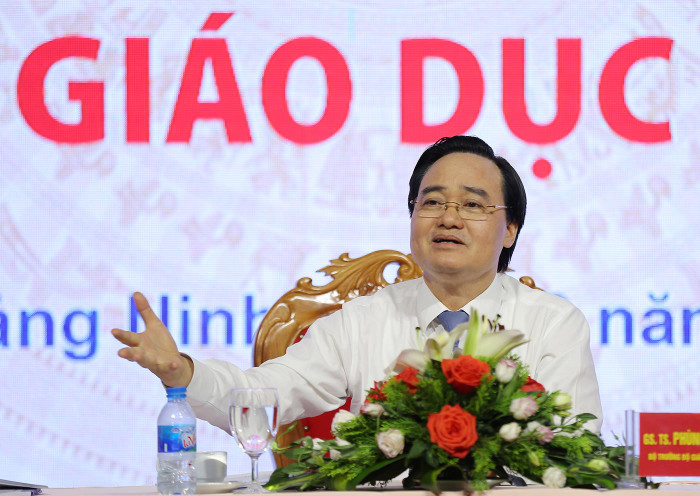 Chuẩn bị đội ngũ giáo viên để triển khai chương trình giáo dục phổ thông mới Chuẩn bị đội ngũ giáo viên để triển khai chương trình giáo dục phổ thông mới