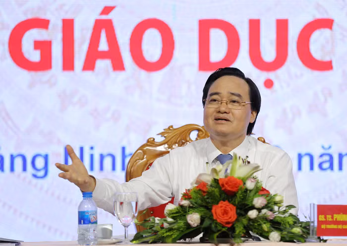Bộ trưởng Bộ Giáo dục và Đào tạo Phùng Xuân Nhạ phát biểu chỉ đạo tại hội nghị (Ảnh: CTV)