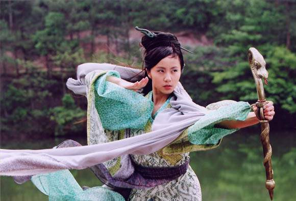 Tôn Lợi vai Vu Hậu trong “Tiên kiếm”. Tôn Lợi vai Vu Hậu trong “Tiên kiếm”.