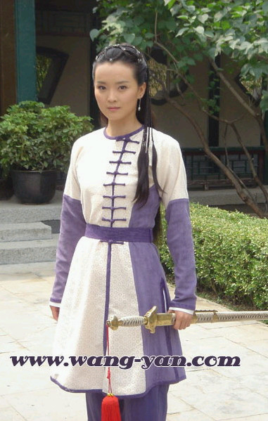 Vương Diễm vai chủ trại sơn nữ trong “Long môn hổ tướng” Vương Diễm vai chủ trại sơn nữ trong “Long môn hổ tướng”