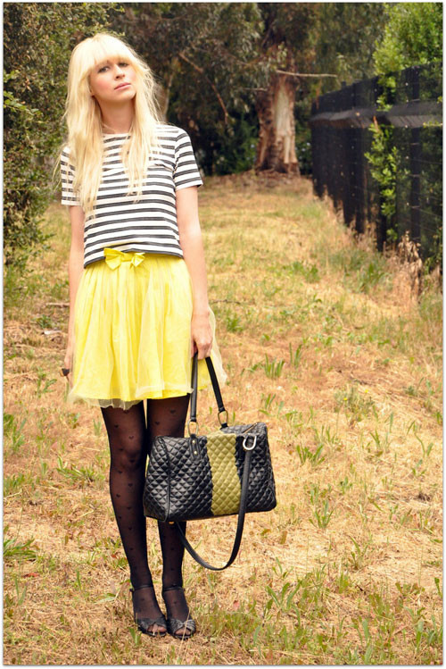 Dịu dàng như nắng mai. Dịu dàng như nắng mai.