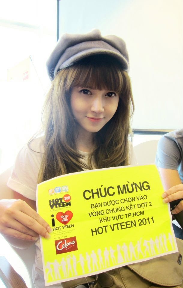 Tham gia các cuộc thi dành cho giới trẻ, Macy Pine là gương mặt có tiếng trong làng mẫu teen. Tham gia các cuộc thi dành cho giới trẻ, Macy Pine là gương mặt có tiếng trong làng mẫu teen.