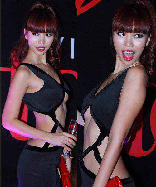 Người mẫu Hà Anh với chiếc váy chưa xứng tầm vị trí của cô trong làng mốt. Xem thêm: Thời trang Sao Việt / Bộ sưu tập váy xinh chào hè 2012. Người mẫu Hà Anh với chiếc váy chưa xứng tầm vị trí của cô trong làng mốt. Xem thêm: Thời trang Sao Việt / Bộ sưu tập váy xinh chào hè 2012.