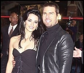 Tom Cruise với nữ diễn viên Penélope Cruz. Ảnh. Hollywood.com. Tom Cruise với nữ diễn viên Penélope Cruz. Ảnh. Hollywood.com.
