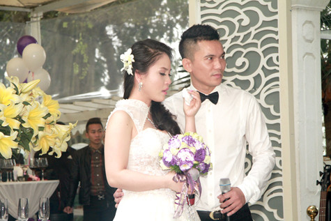 Anh Tú cũng thừa nhận vợ anh đang mang bầu