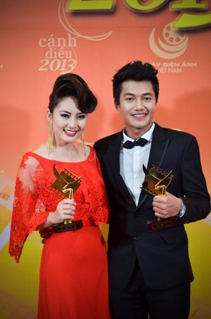 Hai diễn viên chính trong phim Thuyền giấy là Ngọc Lan và Quang Tuấn