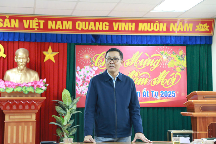 Giám đốc Sở Giáo dục và Đào tạo Hải Phòng gửi lời cảm ơn Công an thành phố Thuỷ Nguyên khẩn trương vào cuộc, nhanh chóng tìm thấy cháu bé bị dẫn khỏi trường. (Ảnh: LT) GDVN_gd-cam-on-1.jpg