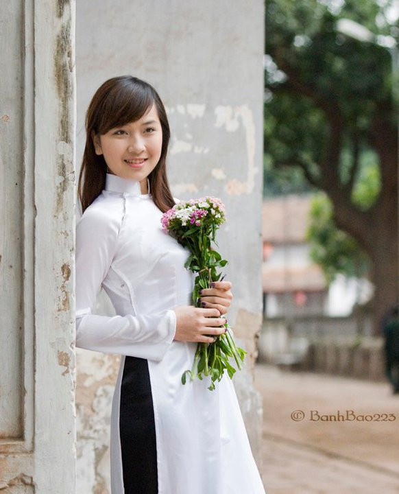 Trong sáng, mang vẻ đẹp mộc mạc, dịu dàng, Thảo Kupit dễ hút hồn các chàng trai ngay từ cái nhìn đầu tiên.