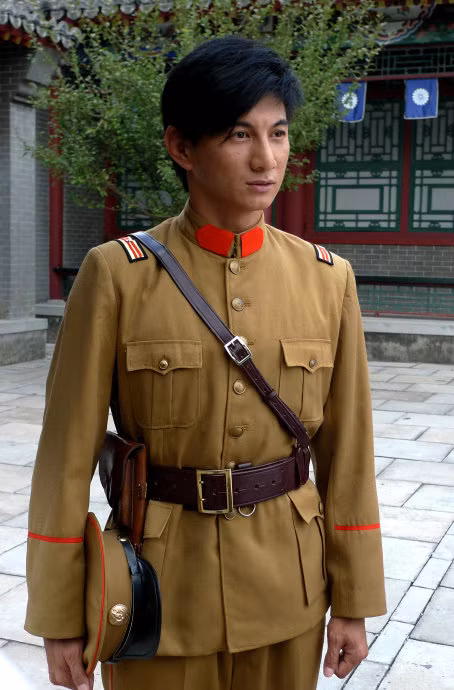 Tạo hình Ngô Kỳ Long trong phim với vai võ sĩ Nhật Tỉnh Thượng Không Nguyệt.