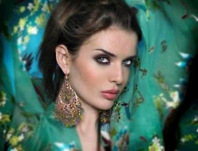 Hoa hậu Liên Xô của hiện tại, một giáo viên dạy yoga trên đất Mỹ.