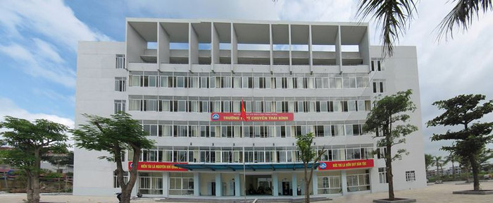 Trường Trung học phổ thông chuyên Thái Bình đã điều chuyển lớp dạy của thầy giáo N.Đ.T (Ảnh: CTV) Trường Trung học phổ thông chuyên Thái Bình đã điều chuyển lớp dạy của thầy giáo N.Đ.T (Ảnh: CTV)