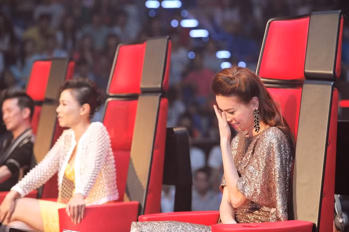 Thổn thức và khó khăn để ra quyết định.