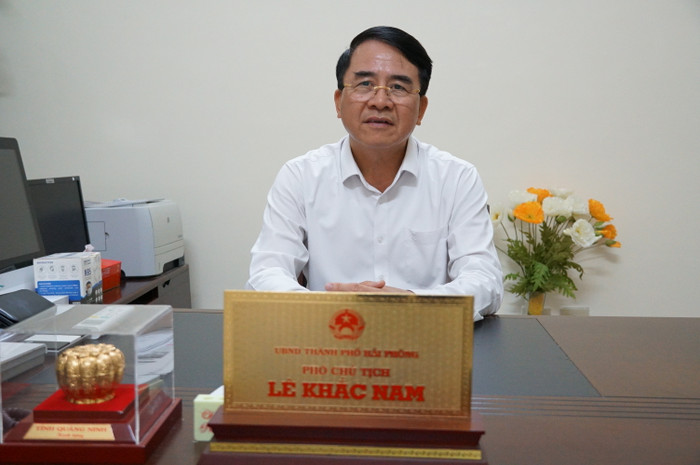 Ông Lê Khắc Nam – Phó chủ tịch Uỷ ban nhân dân thành phố Hải Phòng, Trưởng ban chỉ đạo kỳ thi tuyển sinh vào lớp 10 năm học 2023-2024 (Ảnh: Lã Tiến) Ông Lê Khắc Nam – Phó chủ tịch Uỷ ban nhân dân thành phố Hải Phòng, Trưởng ban chỉ đạo kỳ thi tuyển sinh vào lớp 10 năm học 2023-2024 (Ảnh: Lã Tiến)