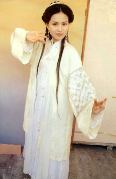 Vương Ngữ Yên - Lý Nhược Đồng trong Thiên Long Bát Bộ 1997.