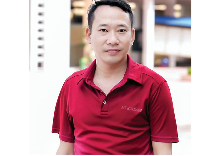 Thầy giáo Bùi Thế Anh được mệnh danh là cây sáng kiến của Trường Trung học cơ sở Chu Văn An (Ảnh: Nhân vật cung cấp)