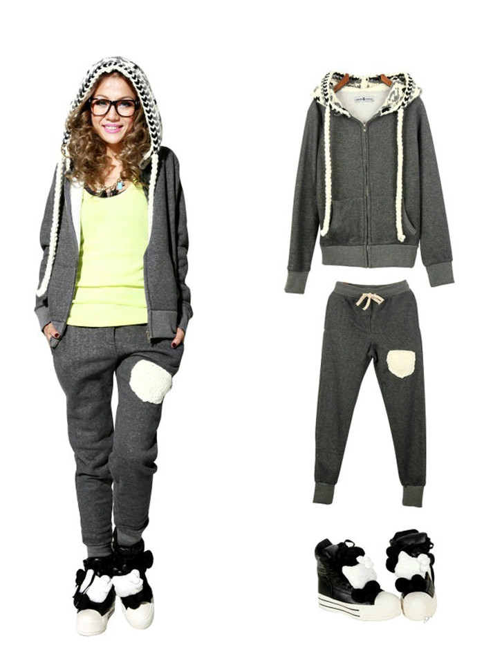 Giản dị, khỏe khoắn trong bộ đồ dành cho các hoạt động thể thao, ngoại khóa.