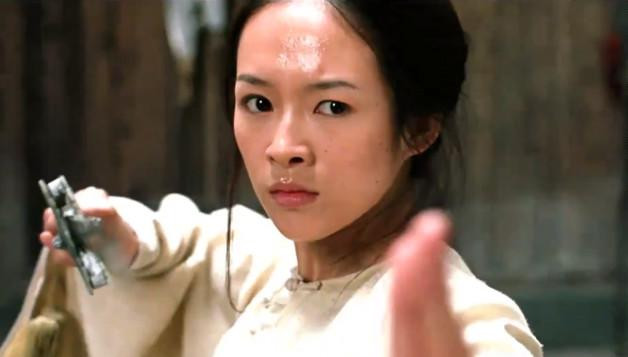 Chương Tử Di trong một cảnh phim "Ngọa hổ tàng long". Chương Tử Di trong một cảnh phim "Ngọa hổ tàng long".