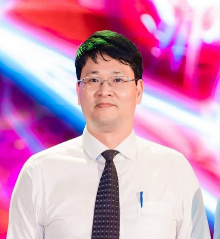 Phó Giáo sư, Tiến sĩ Phạm Văn Hùng - Trưởng Khoa Đầu tư, Trường Đại học Kinh tế Quốc dân. Ảnh: NVCC. Picture5.png