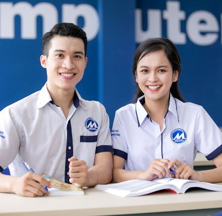 Sinh viên Trường Đại học Tài chính - Marketing. Ảnh: Website nhà trường. DHCQ2.jpg