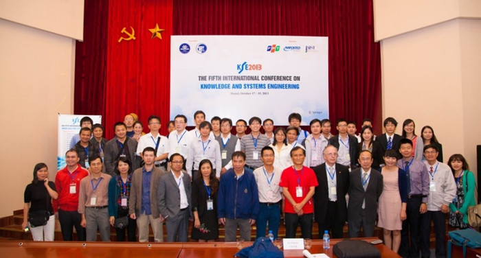 Đồng tổ chức Hội nghị quốc tế KSE2013. Ảnh: NVCC. Picture7.jpg