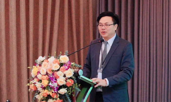 Phó Giáo sư, Tiến sĩ Nguyễn Văn Định - Phó Hiệu trưởng Trường Quốc tế, Đại học Quốc gia Hà Nội phát biểu tại sự kiện. Ảnh: VNU-IS. 59ede44c820738596116.jpg