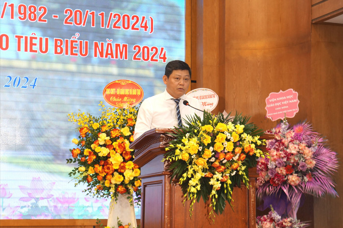 Ông Tạ Nam Chiến – Phó Bí thư Quận ủy, Chủ tịch Uỷ ban Nhân dân quận Ba Đình phát biểu tại buổi lễ. Ảnh: Lưu Diễm. DSC07070.JPG