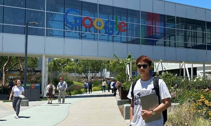 Bùi Quang Huy thực tập tại trụ sở Google, Mỹ. Ảnh: NVCC. Bùi Quang Huy thực tập tại trụ sở Google, Mỹ. Ảnh: NVCC.