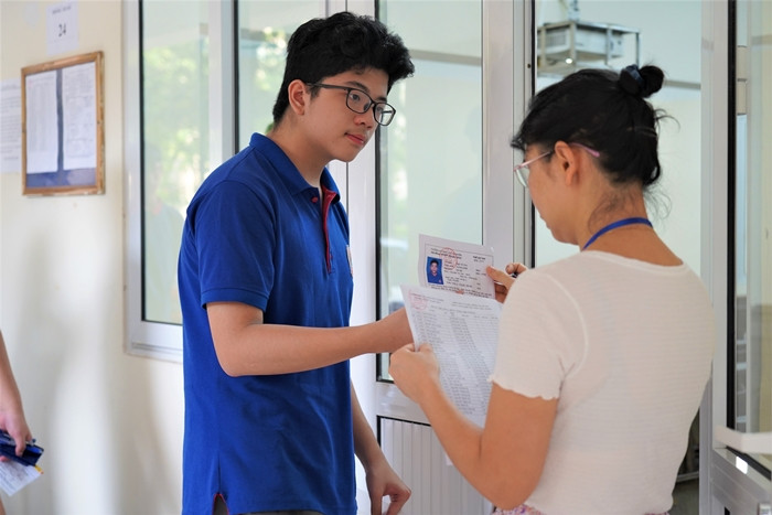 Năm 2024, Trường Trung học phổ thông Chuyên Khoa học Tự nhiên tuyển 525 học sinh, chia đều cho 5 khối chuyên. Ảnh: Website nhà trường. thi-thpt-chuyen-khtn-2023-13.jpg