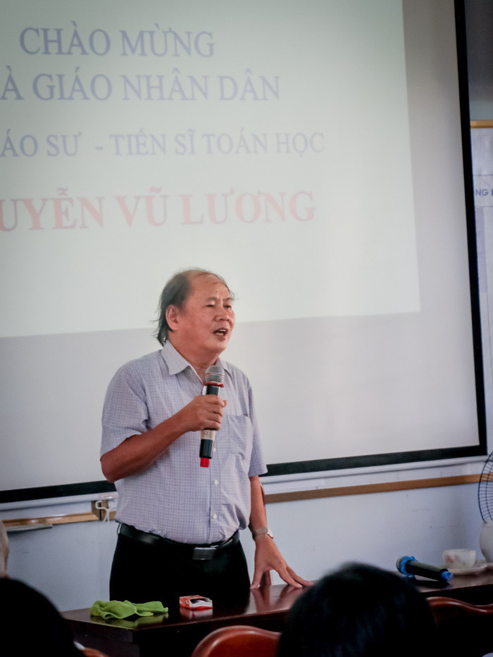 Phó Giáo sư, Tiến sĩ Nguyễn Vũ Lương - Chủ tịch Hội đồng Khoa học đào tạo, Trường Trung học phổ thông chuyên Khoa học Tự nhiên, Đại học Quốc gia Hà Nội. Ảnh: website nhà trường. Phó Giáo sư, Tiến sĩ Nguyễn Vũ Lương - Chủ tịch Hội đồng Khoa học đào tạo, Trường Trung học phổ thông chuyên Khoa học Tự nhiên, Đại học Quốc gia Hà Nội. Ảnh: website nhà trường.