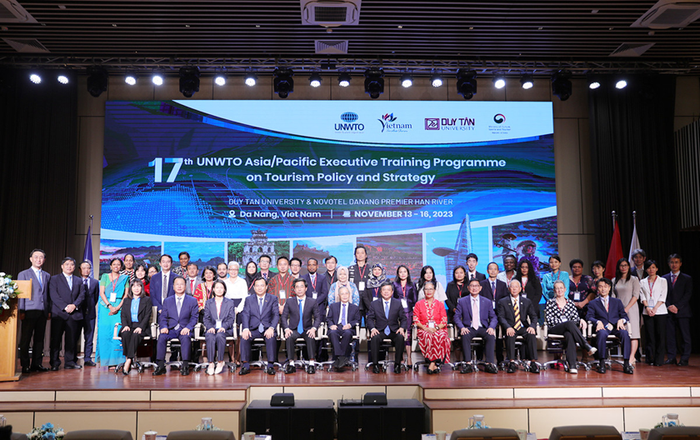 Trường Đại học Duy Tân được chọn là đơn vị đồng tổ chức Hội thảo Đào tạo cấp Quản lý Chính sách & Chiến lược Du lịch lần thứ 17 của Tổ chức Du lịch Thế giới (UNWTO, thuộc Liên Hiệp Quốc) khu vực châu Á - Thái Bình Dương. Ảnh: website nhà trường. Trường Đại học Duy Tân được chọn là đơn vị đồng tổ chức Hội thảo Đào tạo cấp Quản lý Chính sách & Chiến lược Du lịch lần thứ 17 của Tổ chức Du lịch Thế giới (UNWTO, thuộc Liên Hiệp Quốc) khu vực châu Á - Thái Bình Dương. Ảnh: website nhà trường.