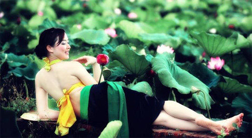 (Ảnh: 24h) Xem thêm: Cơn sốt "thiên sứ 9X": Đẹp như mỹ nhân cổ trang Trung Hoa