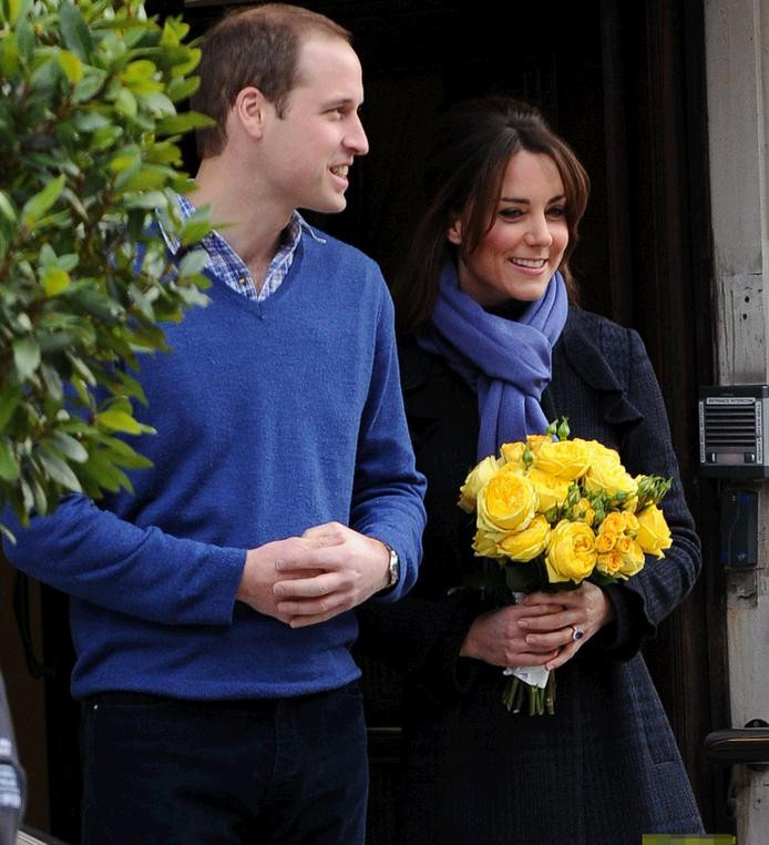 Đây là sự xuất hiện đầu tiên của công nương Kate trước công chúng kể từ sau khi có tin cô có thai, một sự kiện vô cùng quan trọng đối với Hoàng gia Anh cũng như thu hút sự quan tâm đặc biệt từ truyền thông và dư luận trong và ngoài Anh quốc. Đây là sự xuất hiện đầu tiên của công nương Kate trước công chúng kể từ sau khi có tin cô có thai, một sự kiện vô cùng quan trọng đối với Hoàng gia Anh cũng như thu hút sự quan tâm đặc biệt từ truyền thông và dư luận trong và ngoài Anh quốc.