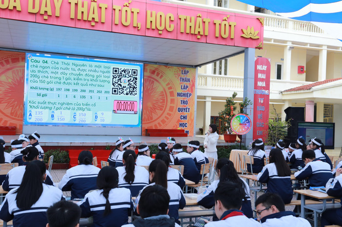 Chuyên đề được các đại biểu tham dự đánh giá cao (Ảnh: Lã Tiến) Chuyên đề được các đại biểu tham dự đánh giá cao (Ảnh: Lã Tiến)