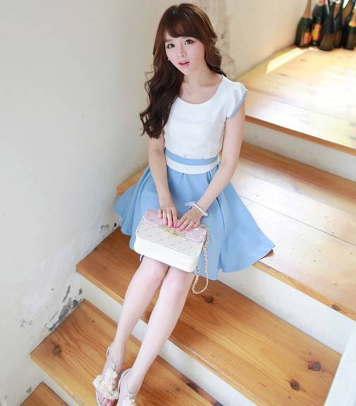 Nhẹ nhàng, đáng yêu như một nàng công chúa. Nhẹ nhàng, đáng yêu như một nàng công chúa.