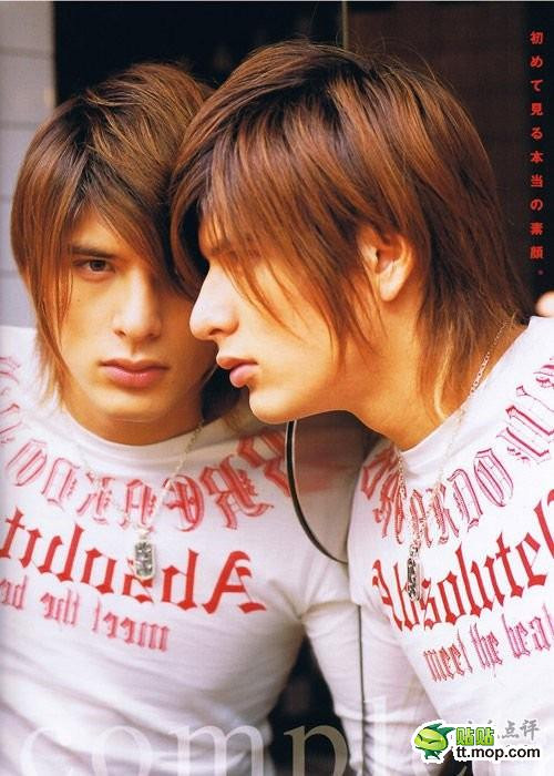 Nam diễn viên, ca sĩ Yu Shirota sinh năm 1985 có cha là người Nhật, mẹ là người Tây Ban Nha.