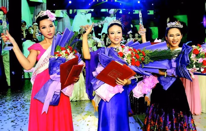 Top 3 tại cuộc thi Hoa hậu Quốc tế Trung Quốc khu vực tỉnh Thiểm Tây đêm 10/8