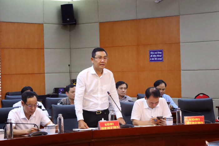 Ông Bùi Văn Kiệm - Giám đốc Sở Giáo dục và Đào tạo thông tin tới các cơ quan báo chí công tác tuyển sinh vào lớp 10 năm học 2024-2025 (Ảnh: LT) bui-van-kiem-5.jpeg