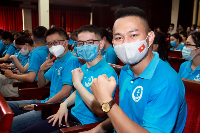 Sinh viên nhà trường bày tỏ niềm tự hào khi được tham gia hỗ trợ chống dịch cho thành phố Hồ Chí Minh (Ảnh: trường cung cấp)