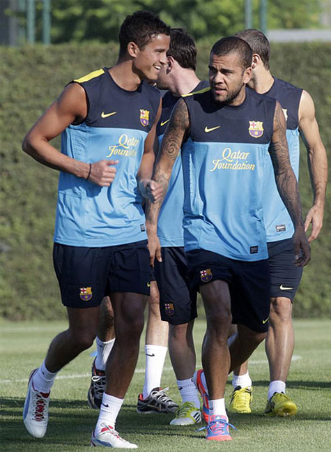 Tiền vệ Afellay sau một kỳ Euro thất bại thảm hại cùng đội tuyển Hà Lan đã quay trở lại Catalan rất sớm để cùng các đồng đội tại CLB tập luyện.