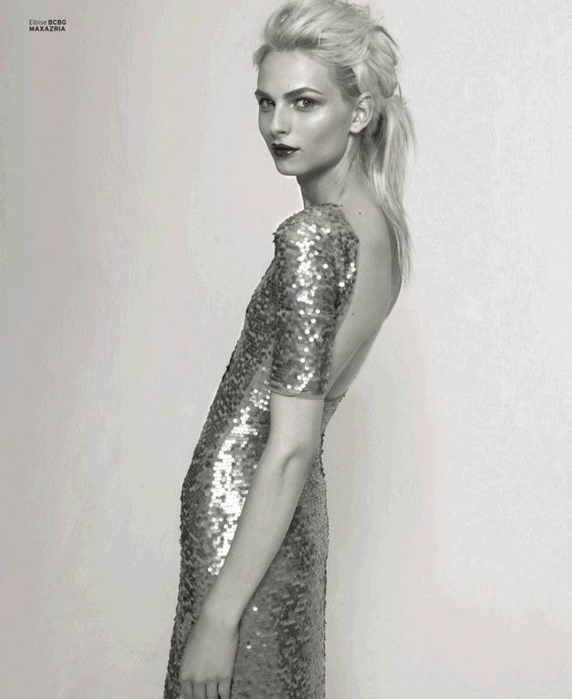 Andrej Pejic sinh ra trong một gia đình trung lưu, bố là nhà kinh tế học người Croatia, mẹ là luật sư người Serbia. Khi cuộc nội chiến Bosnia và Herzegovia nổ ra, bố mẹ ly dị, Andrej Pejic cùng mẹ, anh trai và bà ngoại sang Serbia tị nạn. Gia đình anh nhập cư Úc với tư cách là tị nạn chính trị năm 2000.