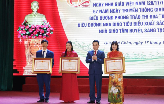 Các tập thể được nhận Bằng khen của Thủ tướng Chính phủ (Ảnh: HT) Các tập thể được nhận Bằng khen của Thủ tướng Chính phủ (Ảnh: HT)