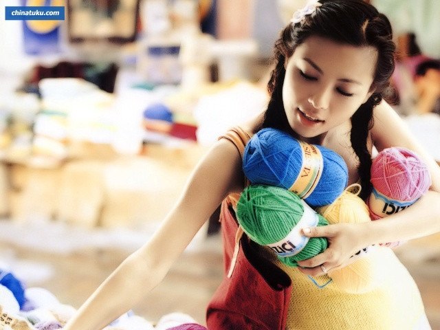 Nữ diễn viên người Đài Loan Trần Hiếu Huyên vốn là người đẹp sở hữu thân hình gợi cảm và nóng bỏng. Vì vậy khi cơ thể có chút thay đổi, nhiều người đã nghĩ đến việc Trần Hiếu Huyên đã có bầu với bạn trai Chiêm Nhân Hùng. Không giấu giếm nhiều, ngay sau khi xuất hiện tin đồn, cả hai đã công khai việc Trần Hiếu Huyên đã mang thai. Nữ diễn viên người Đài Loan Trần Hiếu Huyên vốn là người đẹp sở hữu thân hình gợi cảm và nóng bỏng. Vì vậy khi cơ thể có chút thay đổi, nhiều người đã nghĩ đến việc Trần Hiếu Huyên đã có bầu với bạn trai Chiêm Nhân Hùng. Không giấu giếm nhiều, ngay sau khi xuất hiện tin đồn, cả hai đã công khai việc Trần Hiếu Huyên đã mang thai.