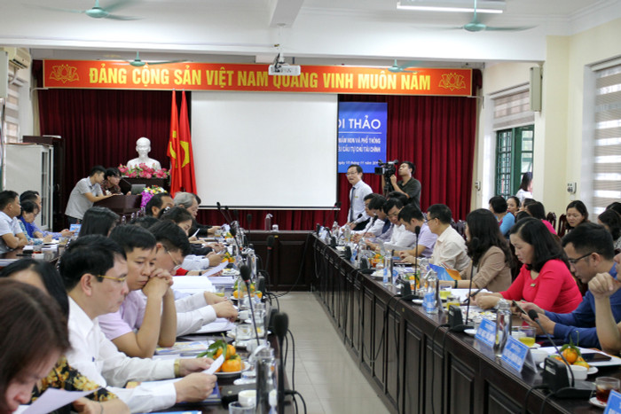 Chủ đề Hội thảo thu hút được sự quan tâm rất lớn từ các nhà khoa học và các nhà giáo (Ảnh: Lã Tiến) Chủ đề Hội thảo thu hút được sự quan tâm rất lớn từ các nhà khoa học và các nhà giáo (Ảnh: Lã Tiến)