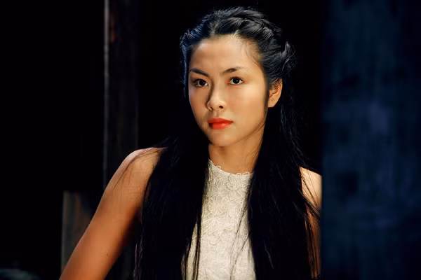 Nhan sắc ngọt ngào chốn lầu xanh.